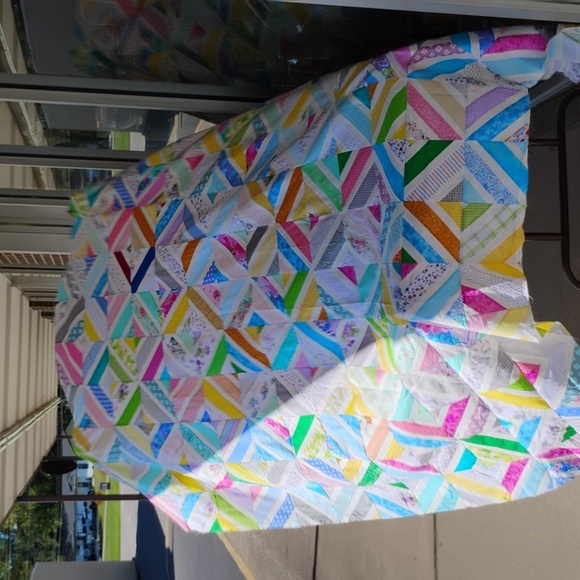 Quilt Top - Picture 2 of 4